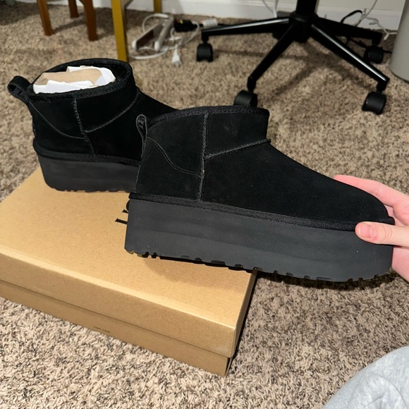 Ultra Mini Platform UGGS - BLACK - Picture 2 of 6